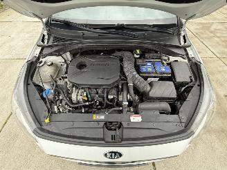 Kia Proceed 1.6 T-GDI-GT AUTOMAAT-PANO-CAMERA-NAVI-PDC picture 14