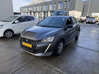 krockskadad bil auto Peugeot 208 1.2 PureTech Active AIRCO - CARPLAY - LED 2022/12