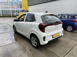 Kia Picanto 1.0 DPI DYNAMICLINE -CAMERA-NAVI - ACC picture 4