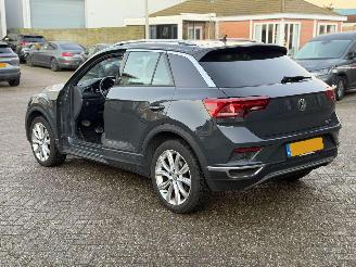 Volkswagen T-Roc 2.0 TDi 4Motion DSG Sport Pano Beats Virtual Cockpit picture 3