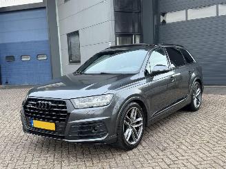 krockskadad bil auto Audi Q7 3.0 TDI Quattro 7Persoons S-Line Pano Bose 2016/5