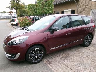 škoda osobní automobily Renault Grand-scenic 2.0 BOSE AUTOMAAT 7 PERSOONS CLIMA NAVI 2012/10