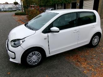 Volkswagen Up! 1.0 MOVE UP BLUE MOTION AIRCO 5 DEURS picture 1