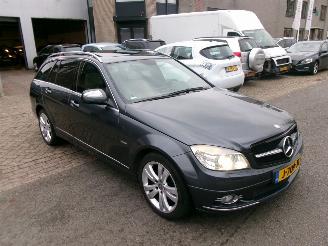 Mercedes C-klasse 230 AVANTGARDE BENZINE AUTOMAAT CLIMA LEDER picture 4