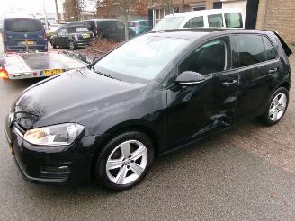 Schadeauto Volkswagen Golf 1.2 TSI AUTOMAAT CLIMA 5 DEURS 2014/5