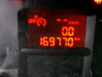 Peugeot Partner 1.6 HDI 75 PREMIUM PACK AIRCO NAVI picture 22