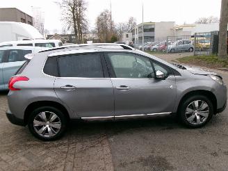 Peugeot 2008 1.2  PURETECH  CROSSWAY picture 5