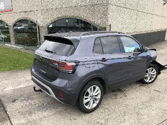 skadebil auto Volkswagen T-Cross LIFE     1.0 2025/1