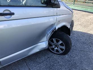 Volkswagen Transporter 2.5 TDI picture 9