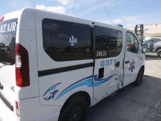 Opel Vivaro 1.6 DCI  AMBULANCE picture 4