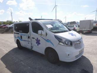 skadebil auto Opel Vivaro 1.6 DCI  AMBULANCE 2019/10