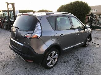 Renault Scenic 1.5 DCI picture 2