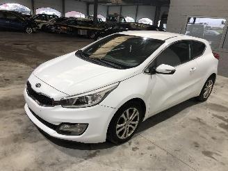 Unfallwagen Kia Pro cee d 1.6 CRDI 2016/1