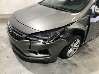 Opel Astra EDITION 1.6 CDTI picture 8