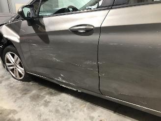 Opel Astra EDITION 1.6 CDTI picture 16