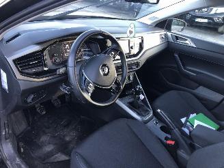 Volkswagen Polo COMFORTLINE 1.0 picture 5