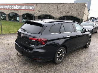 Vaurioauto  passenger cars Fiat Tipo 1.6 MULTIJET 2019/3