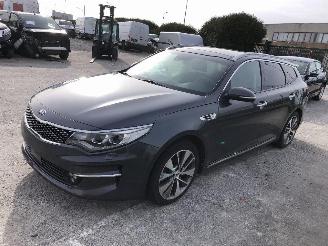 Unfallwagen Kia Optima BREAK 1.7 CRDI AUTO 2017/3