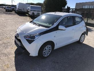 Schadeauto Toyota Aygo 1.0 2019/7