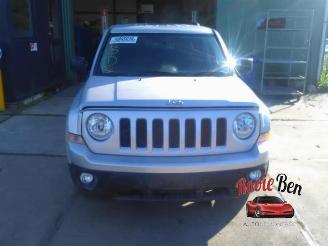 Vrakbiler auto Jeep Patriot Patriot (MK74), SUV, 2007 / 2017 2.2 CRD 16V 4x4 2012/2