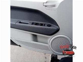 Dodge Caliber  picture 13