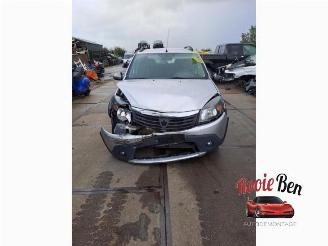 Uttjänta bilar auto Dacia Sandero Sandero I (BS), Hatchback, 2008 / 2013 1.6 2010/4
