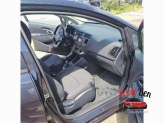 Kia Rio Rio III (UB), Hatchback, 2011 / 2017 1.2 CVVT 16V picture 23