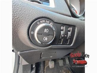 Opel Astra Astra J Sports Tourer (PD8/PE8/PF8), Combi, 2010 / 2015 1.4 Turbo 16V picture 13