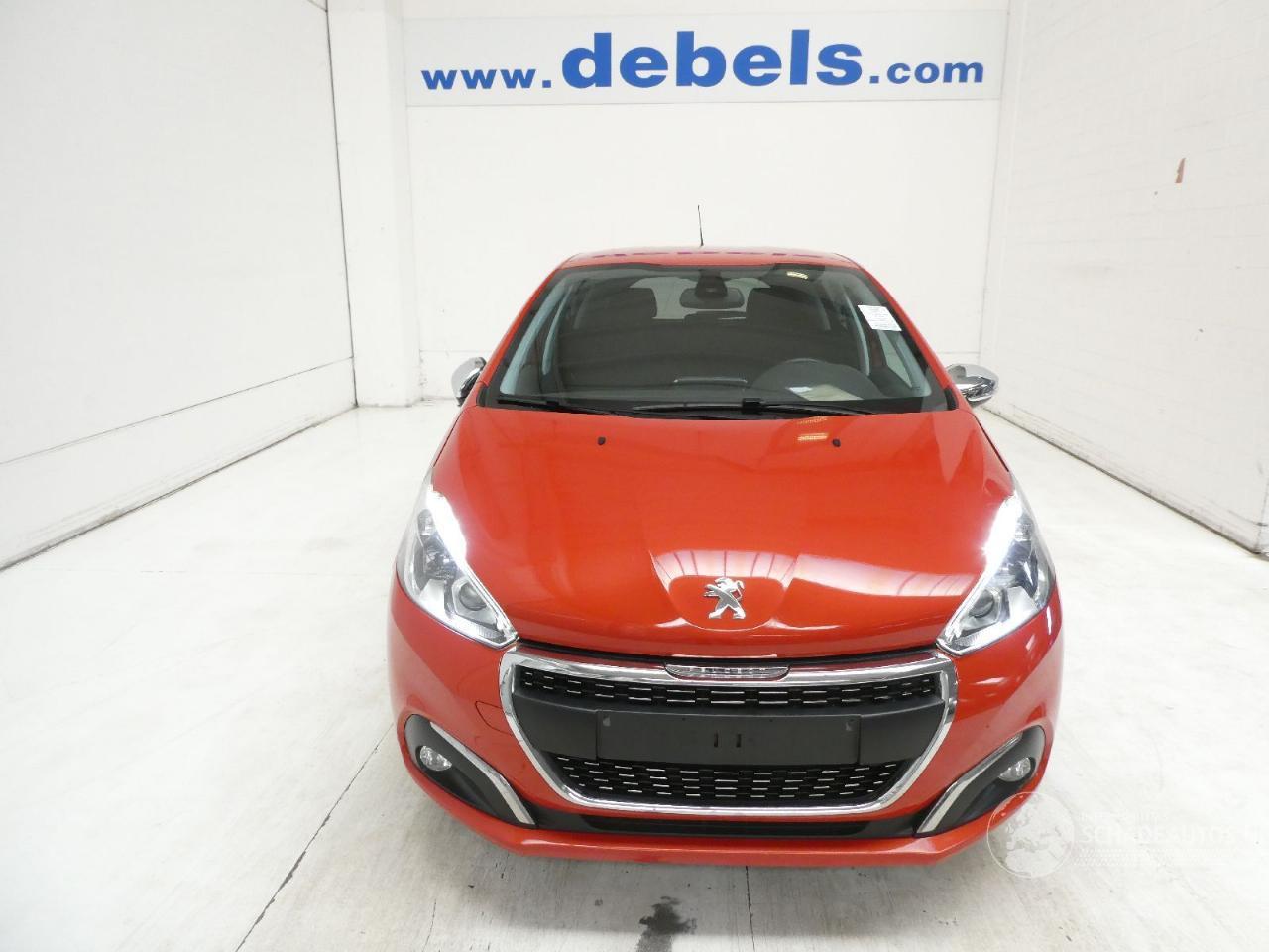 Peugeot 208 SIGNATURE