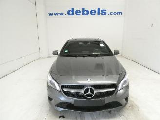 Auto incidentate Mercedes Cla-klasse ATT. VERLIES POLITIE 2017/1