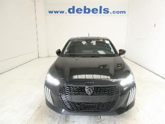 damaged passenger cars Peugeot 208 II STYLE 2025/1