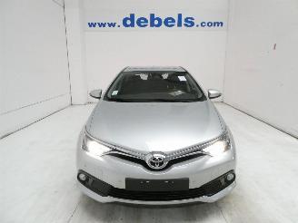 krockskadad bil auto Toyota Auris 1.2 COMFORT 2017/7