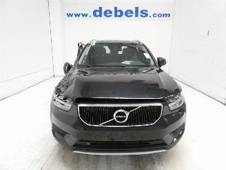 Unfallwagen Volvo XC40 2.0D  MOMENTUM 2018/12