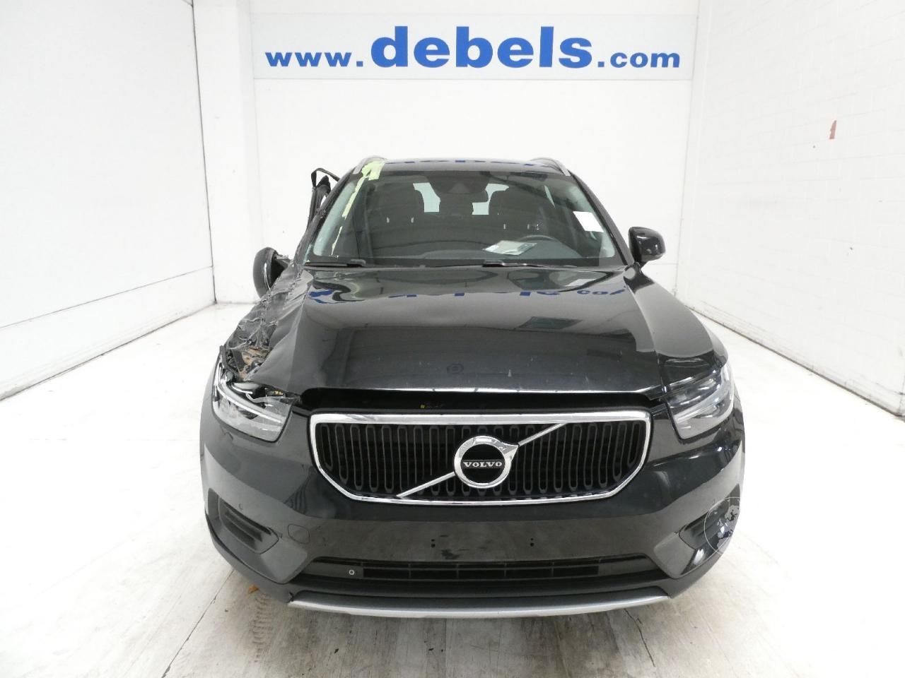 Volvo XC40 2.0D  MOMENTUM