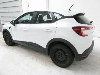 Renault Captur II CORPORATE picture 5