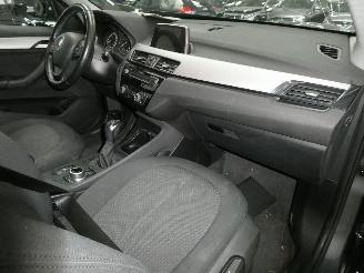 BMW X1 2.0D SDRIVE18D picture 10
