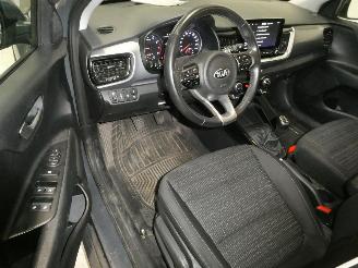 Kia Stonic  picture 13