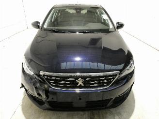 Peugeot 308 II GT LINE picture 2