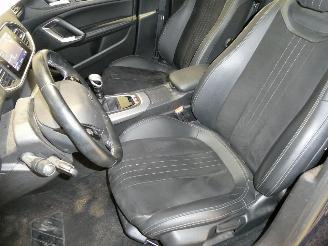 Peugeot 308 II GT LINE picture 14