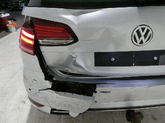 Volkswagen Golf 1.6D VARIANT COMFORT picture 9