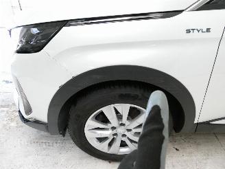 Peugeot 3008 II STYLE picture 4