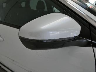 Peugeot 3008 II STYLE picture 12