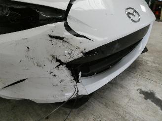 Mazda MX-5 SPORT picture 13