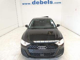 uszkodzony samochody osobowe Audi A1 SPORTBACK 2023/2