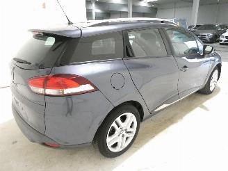 Renault Clio IV GRANDTOUR ZE picture 7