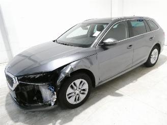 Skoda Octavia AMBITION picture 3