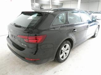 Audi A4 2.0D AVANT picture 15
