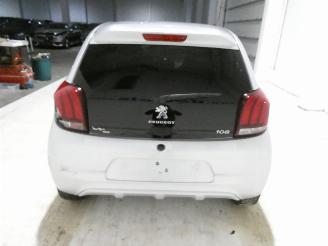 Peugeot 108 STYLE picture 11
