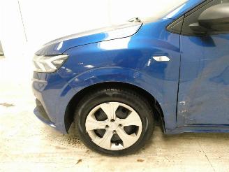 Dacia Sandero III ESSENTIA picture 4