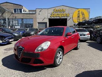 Damaged car Alfa Romeo Giulietta 1.6 MTJD 2011/3